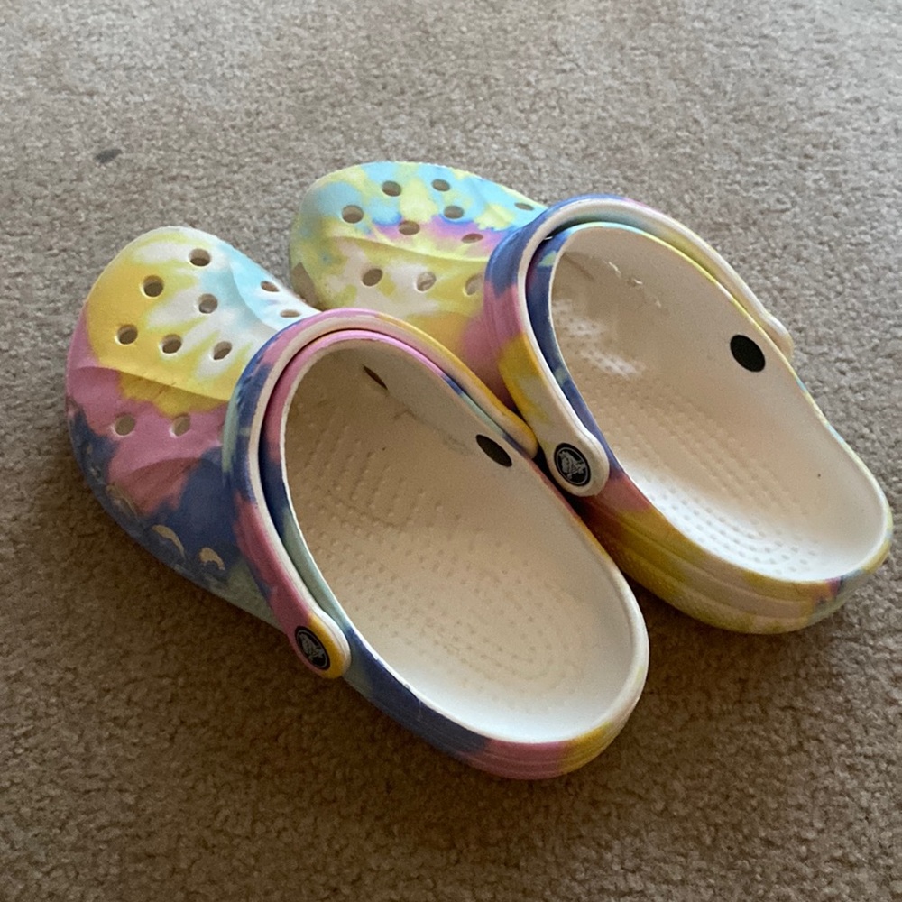 Crocs